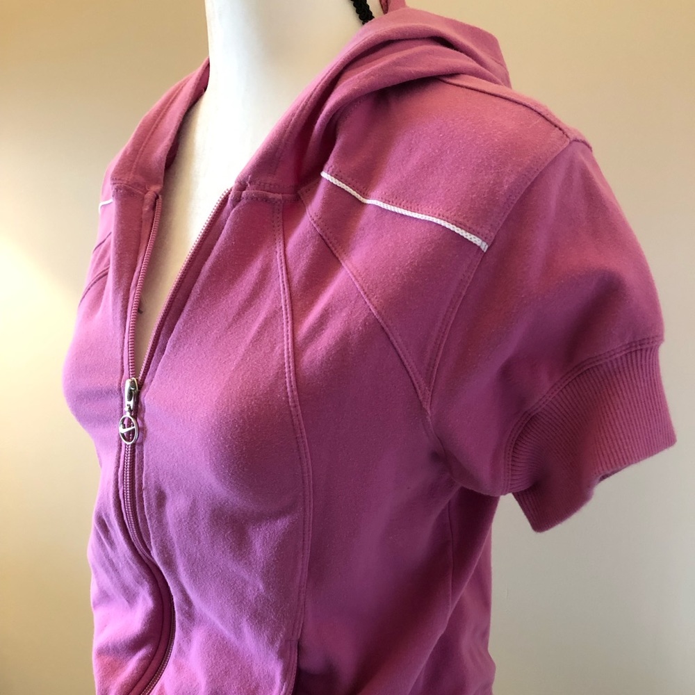 Nike short sleeve zip up jacket